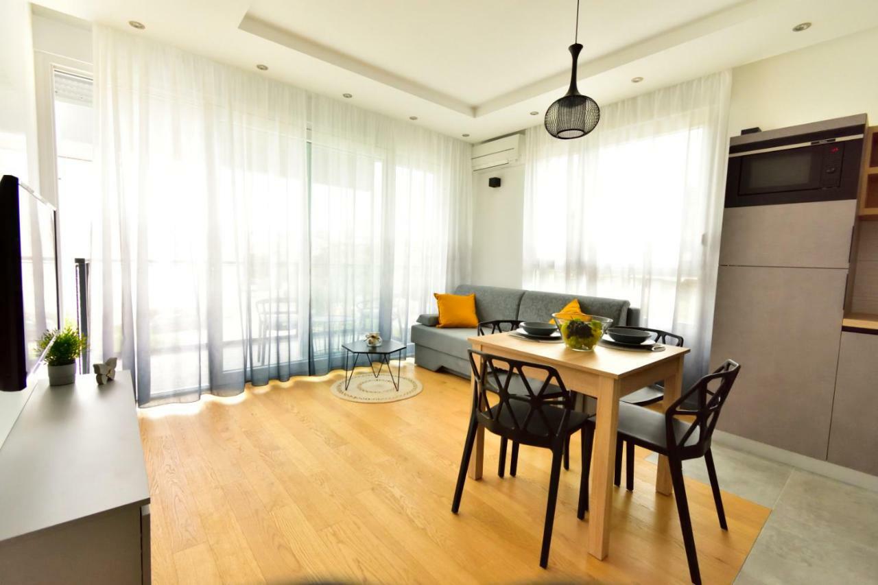 Mm Residence Spalato Esterno foto